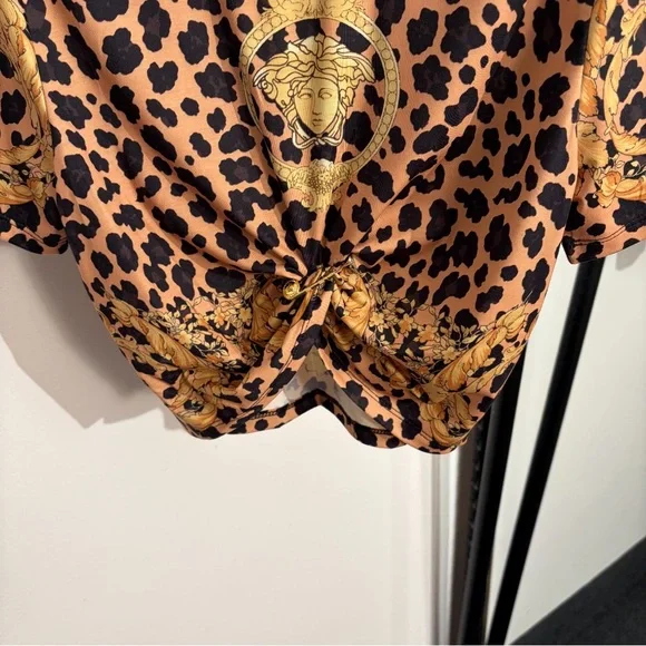 Versace Medusa Leopard Tee Fitted Short Sleeve - Picture 6 of 8